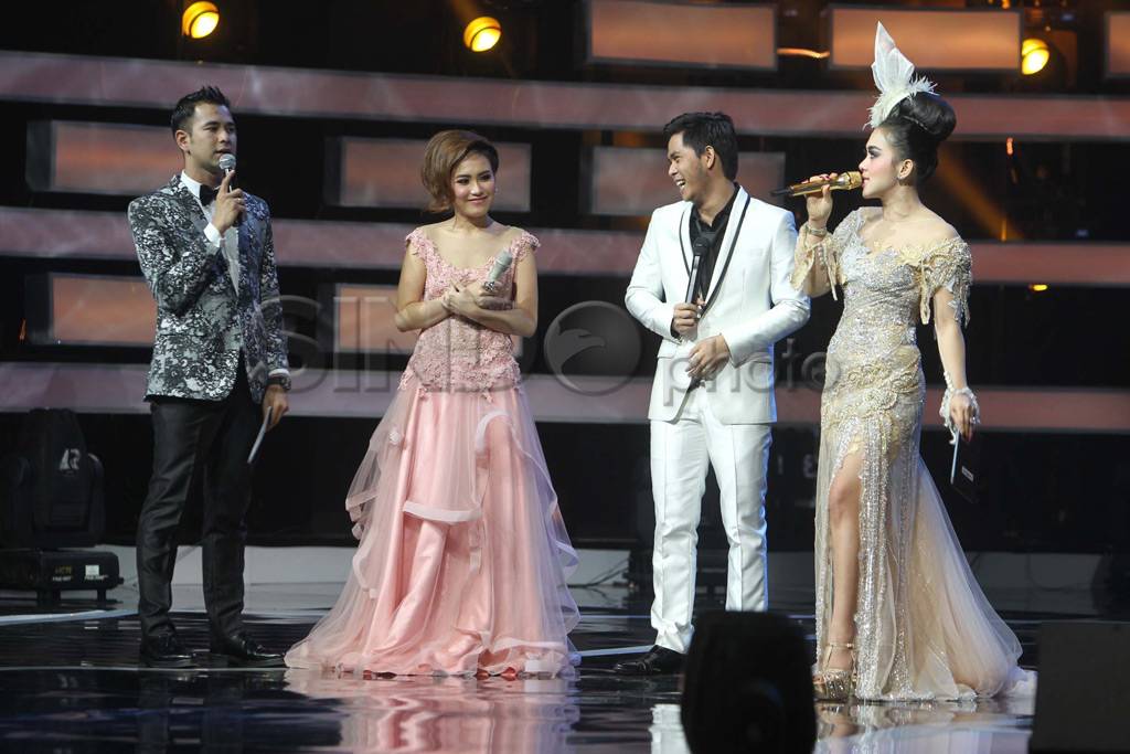 Raffi-Nagita Asmara...