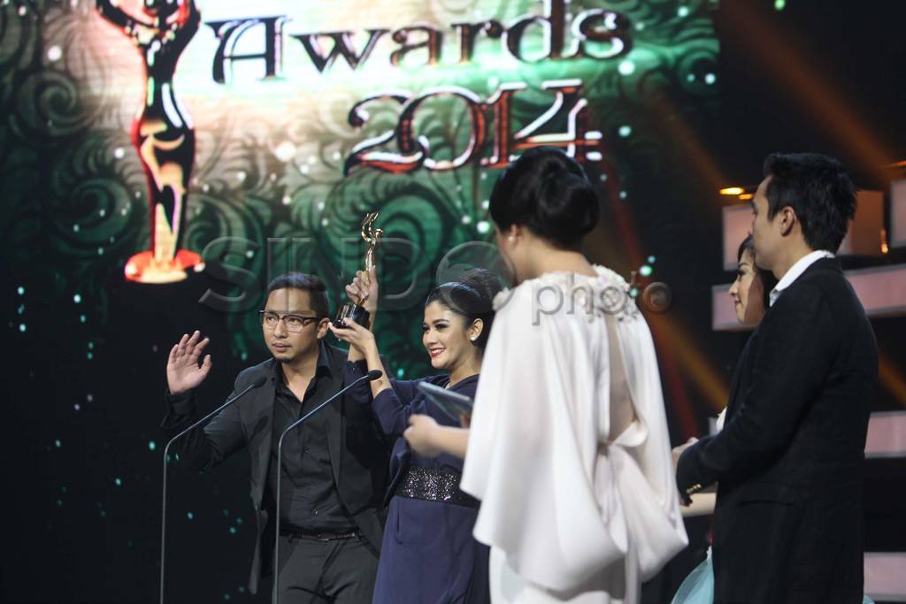 Raffi-Nagita Asmara...