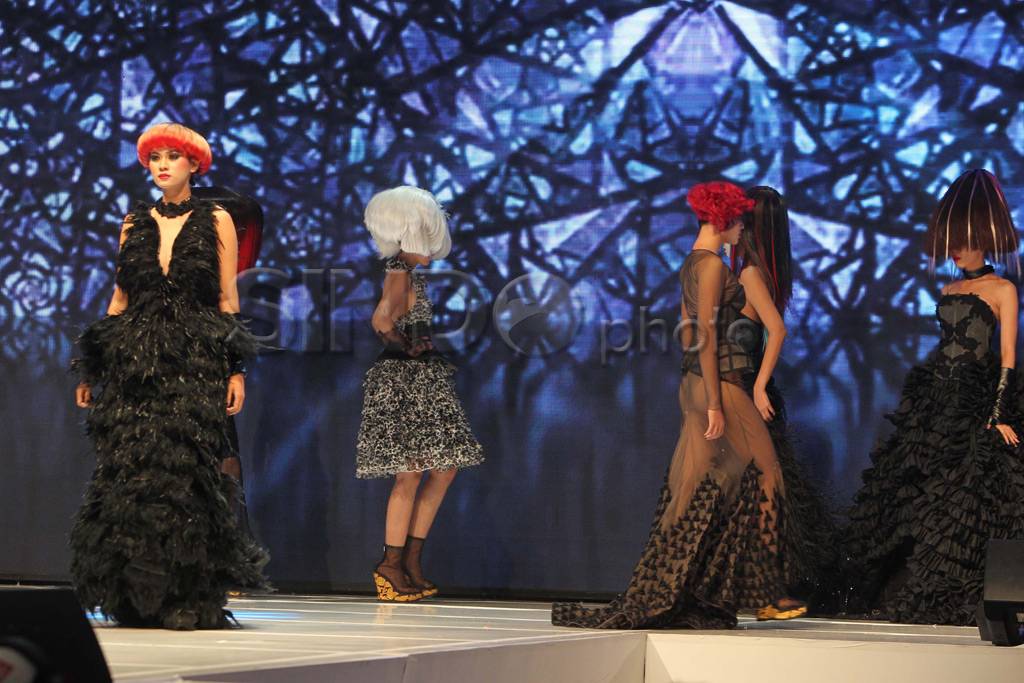 Seksi dan Unik Fashion...