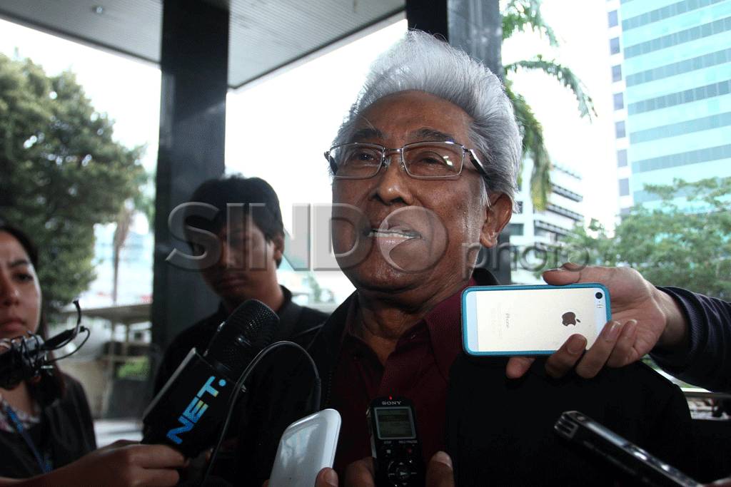 Adnan Buyung Nasution...
