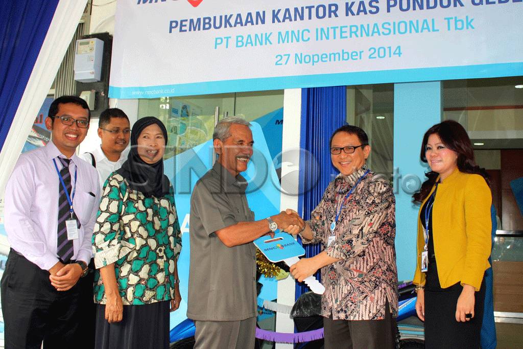 MNC Bank Buka Kantor...