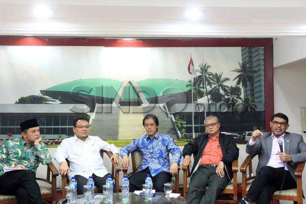 Ada Apa Dibalik Larangan...