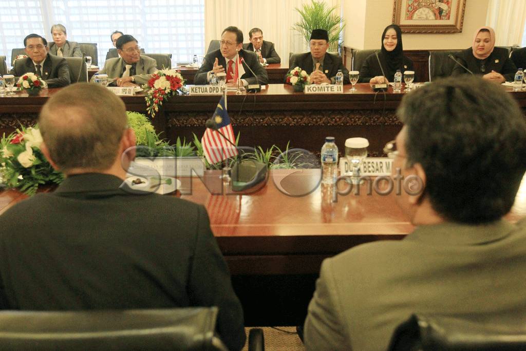 DPD dan Dewan Negara...