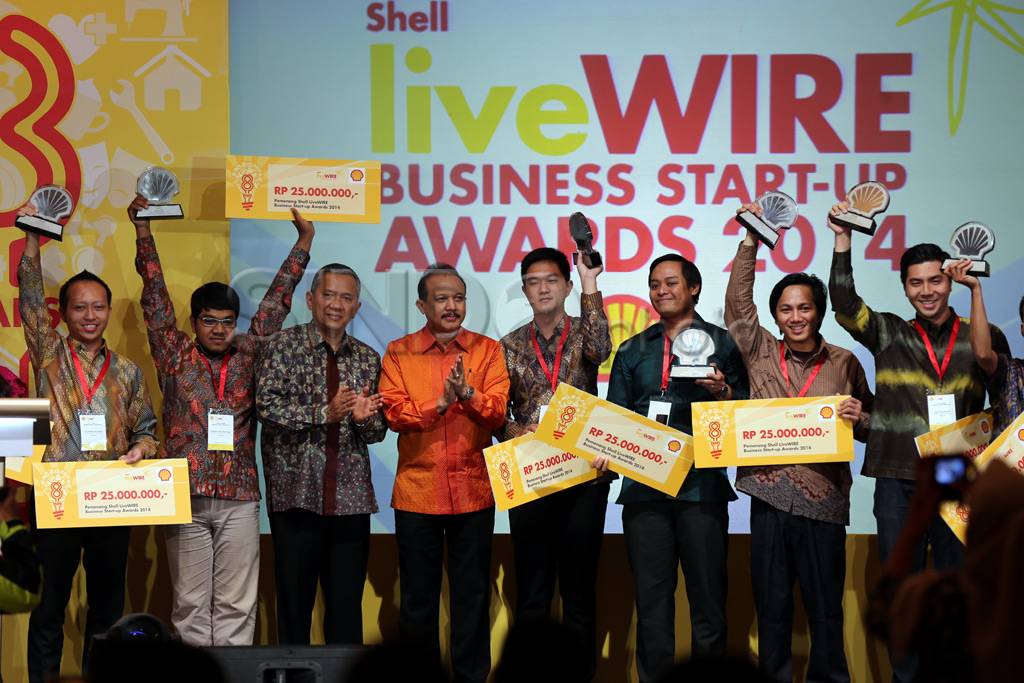 10 Wirausaha Muda Raih...
