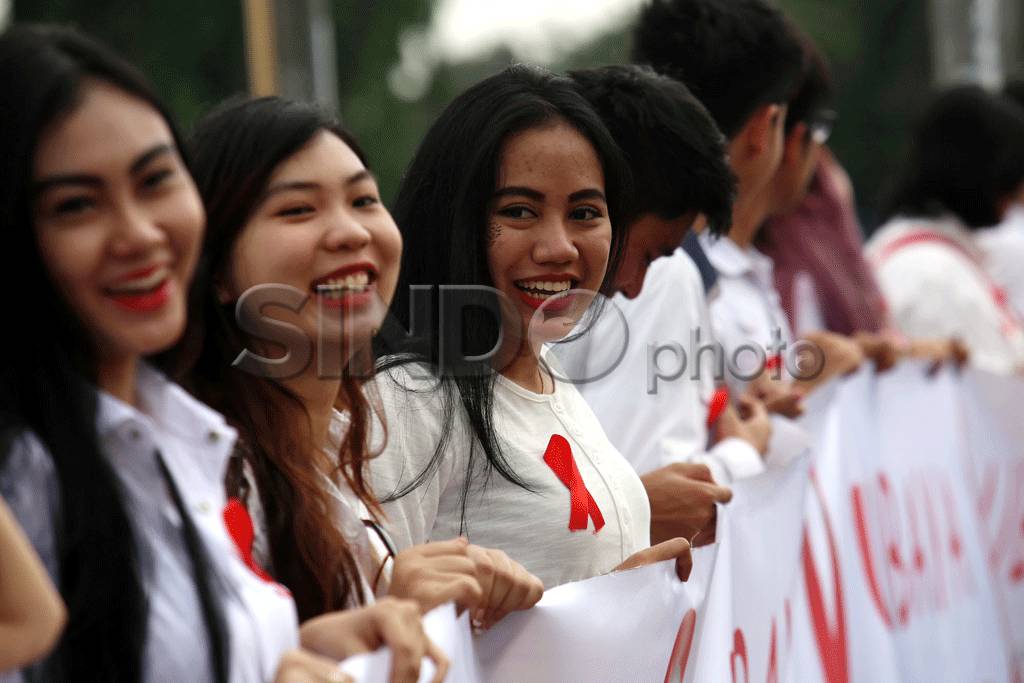 Peringatan Hari AIDS...