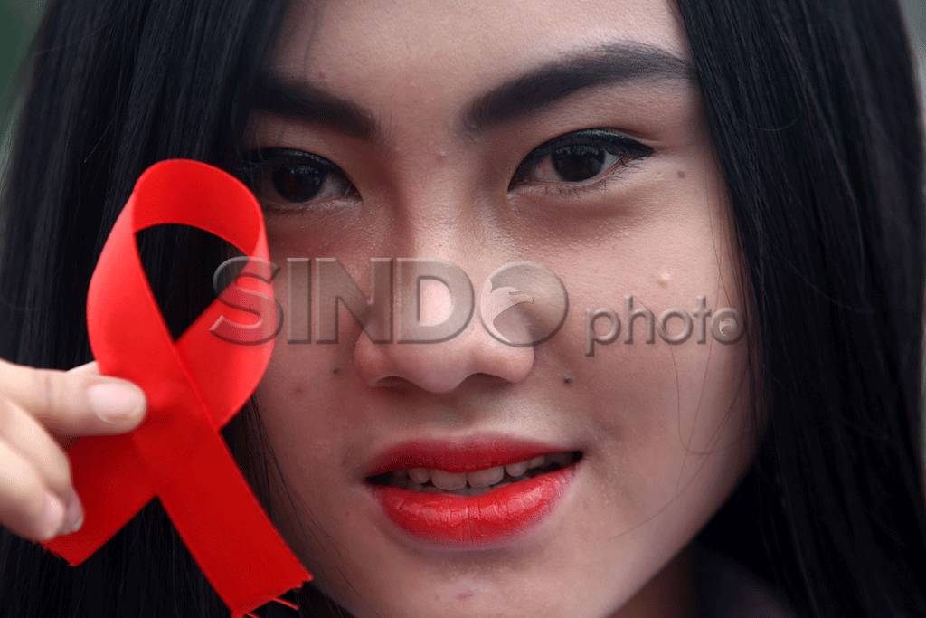 Peringatan Hari AIDS...