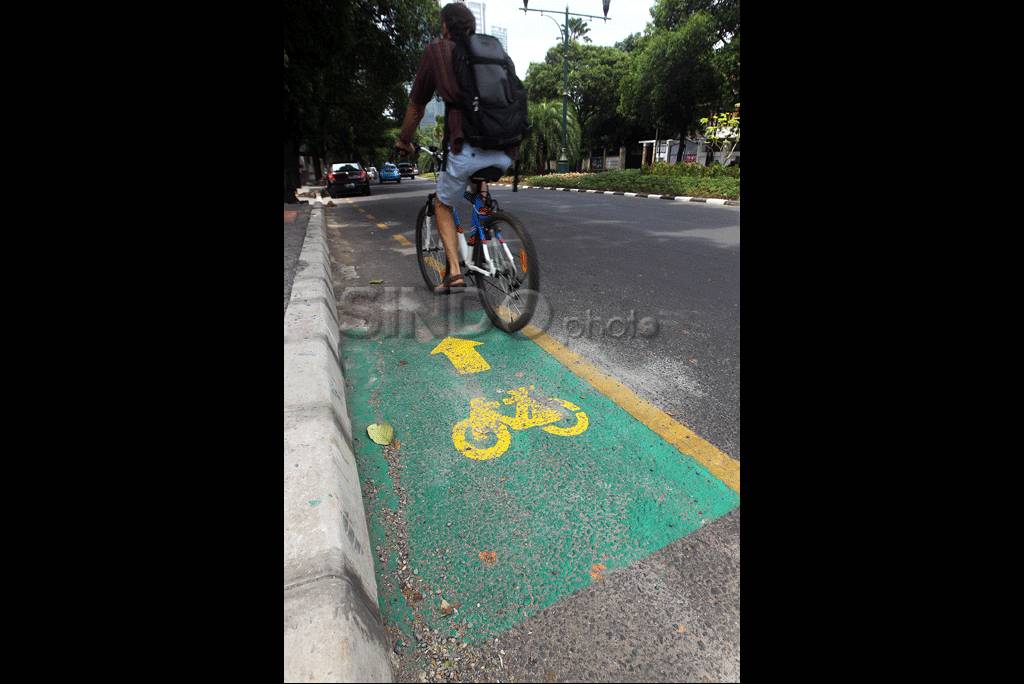 Jalur Sepeda di Jakarta...