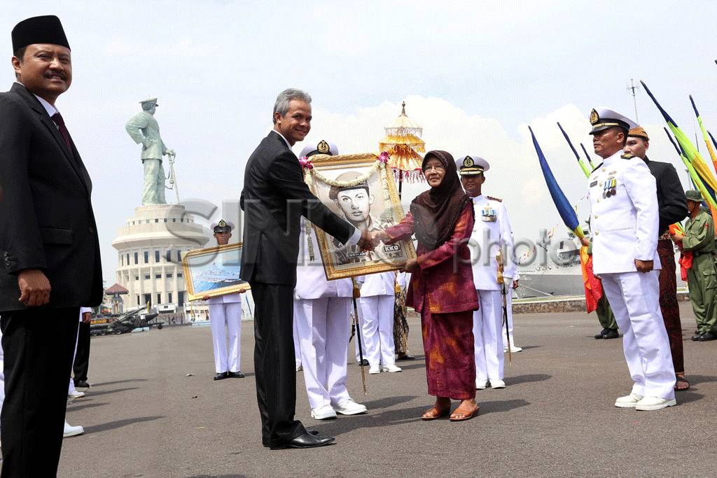 KRI Bung Tomo dan KRI...