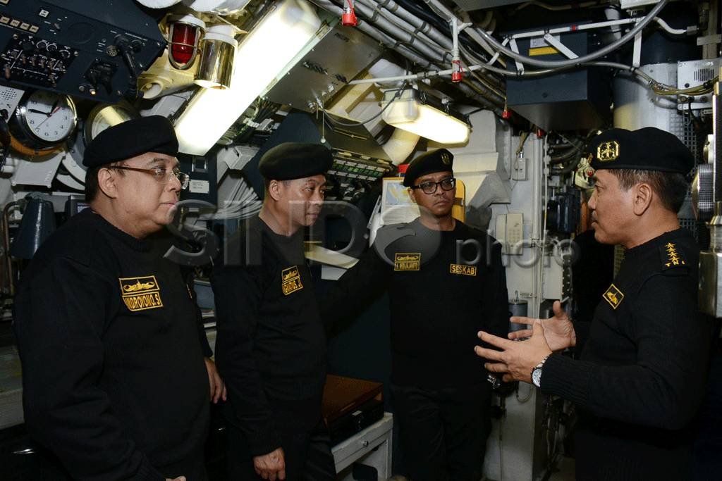 Tiga Menteri Mendapat...