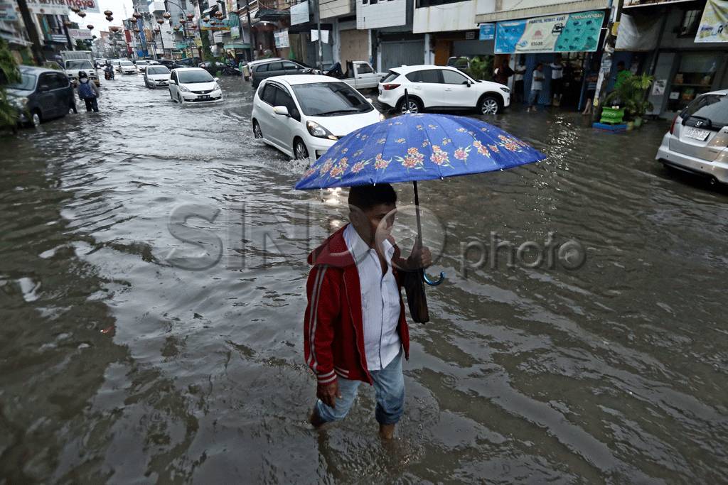 Banjir Makassar, Aktivitas...