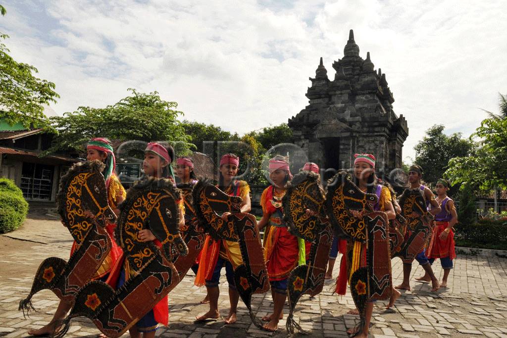 Parade dan Karnaval...