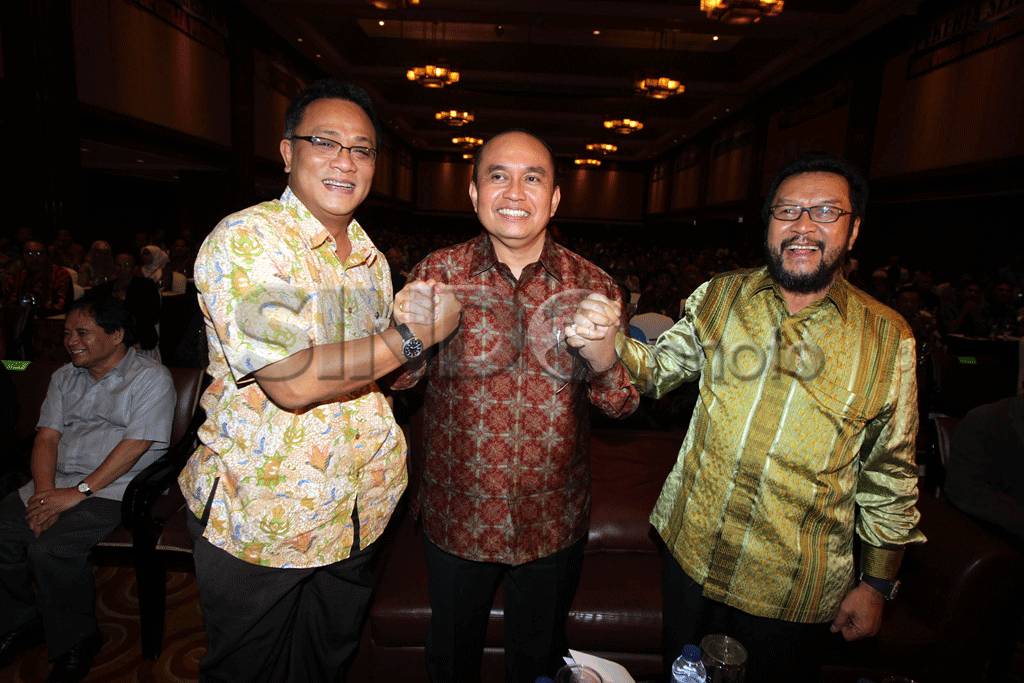 Konfederasi Serikat...