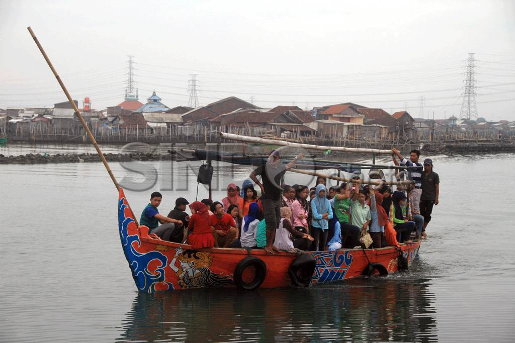 Buruh Pabrik di Tanjung...
