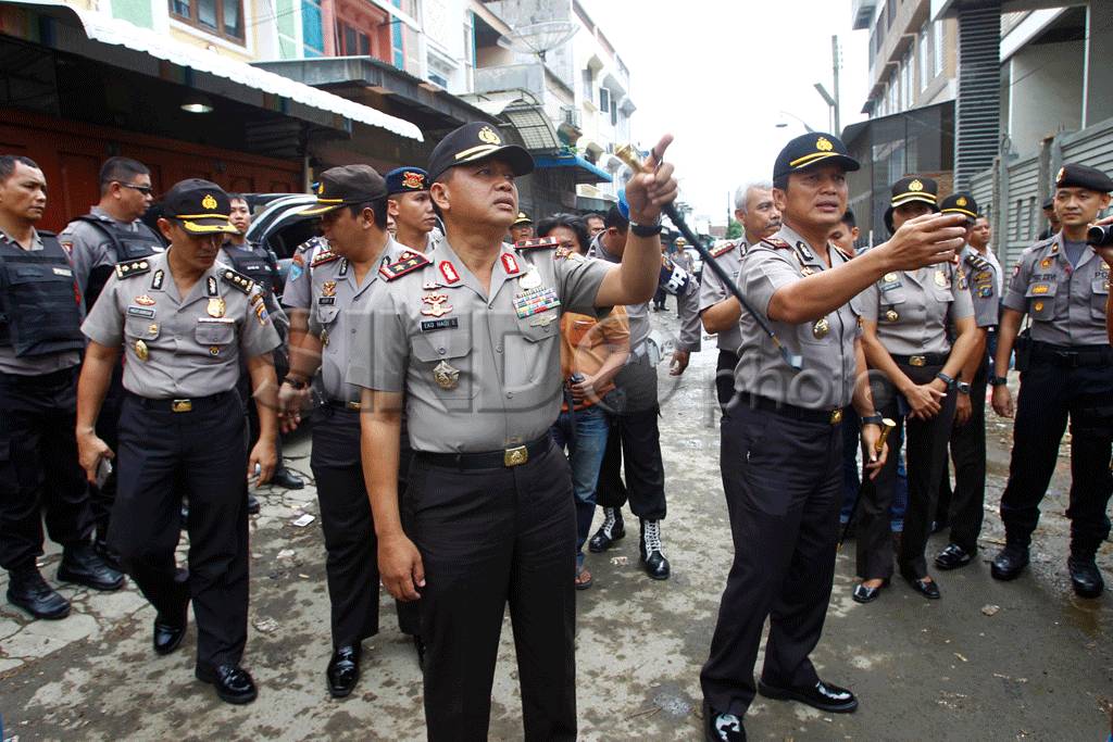 Polisi Identifikasi...