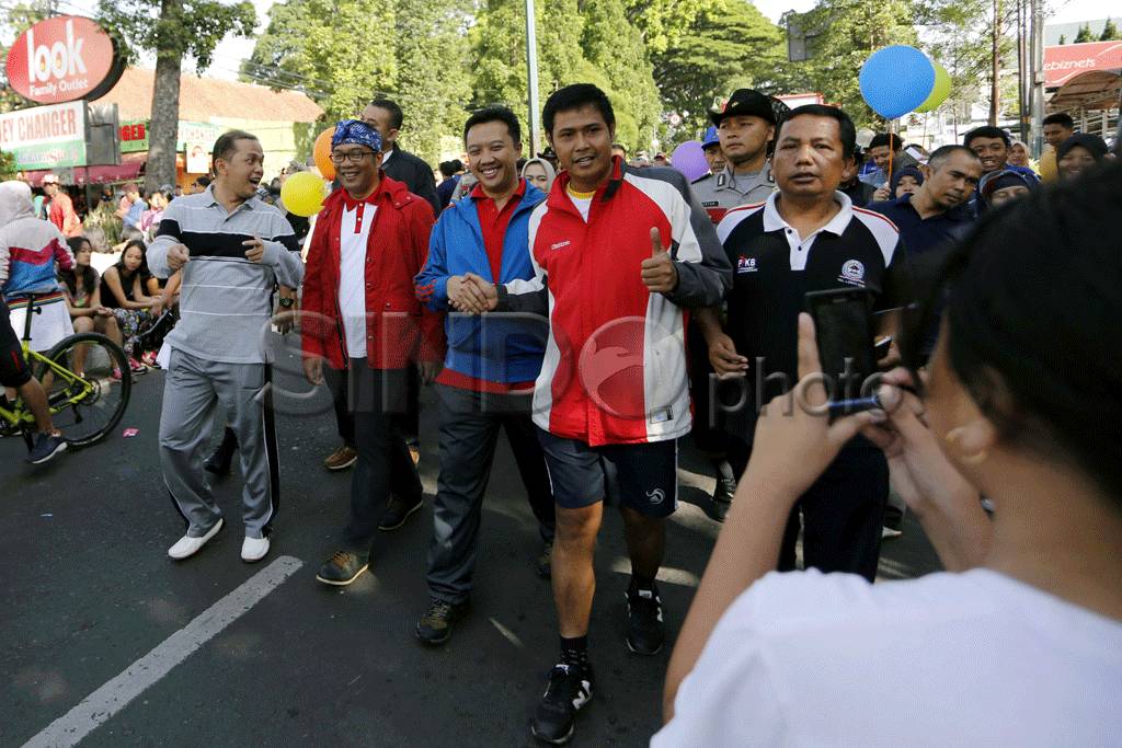 Ridwan Kamil dan Menpora...