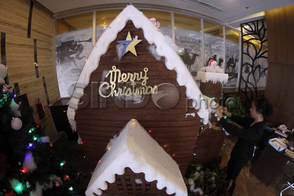 Rumah Natal Coklat