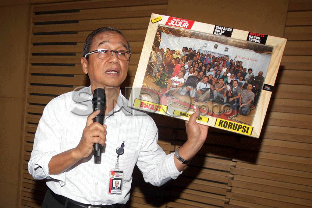 Busyro Muqoddas Resmi...