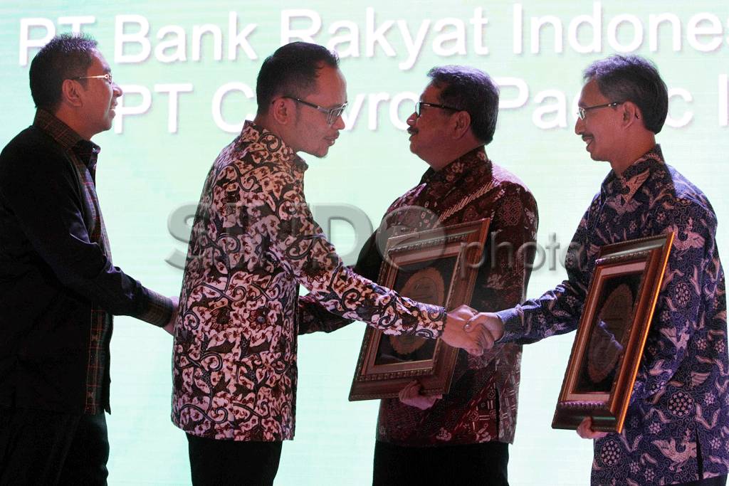 Garuda Terima Penghargaan...