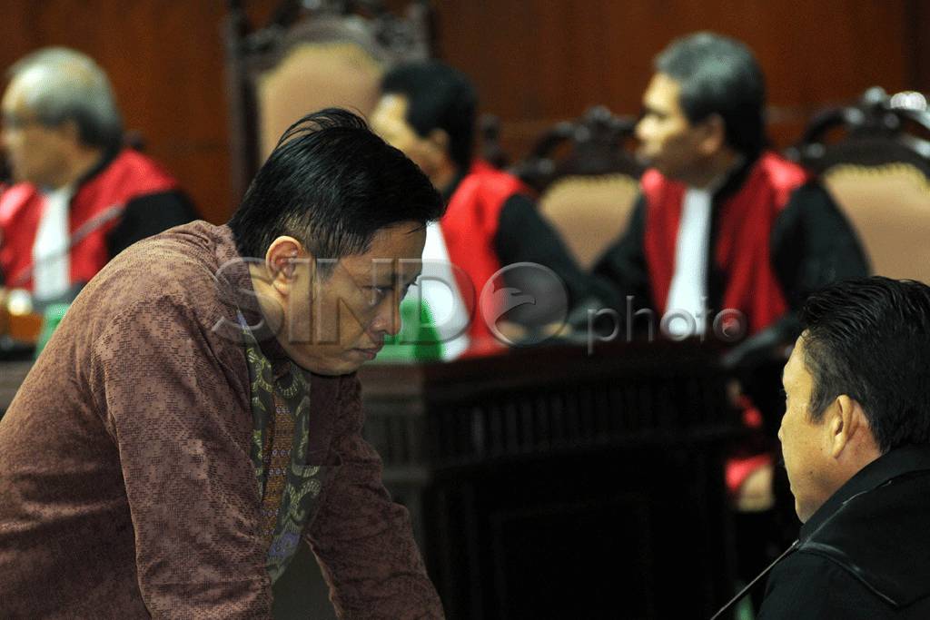 Mahfud Suroso Hadapi...