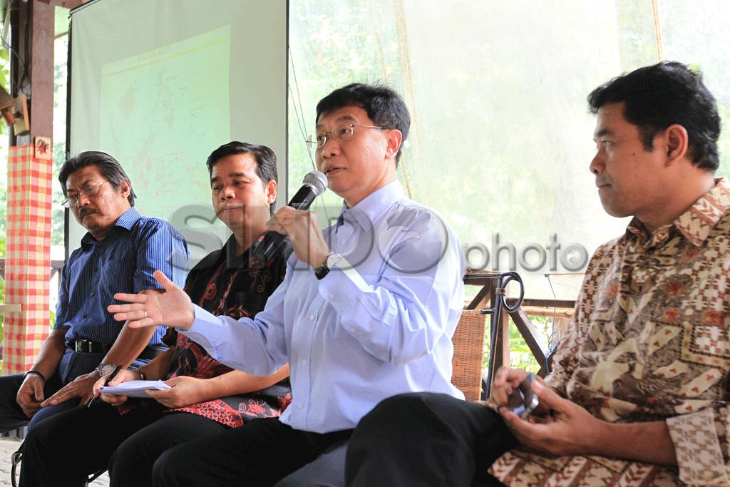 Pembajakan Siaran Televisi...