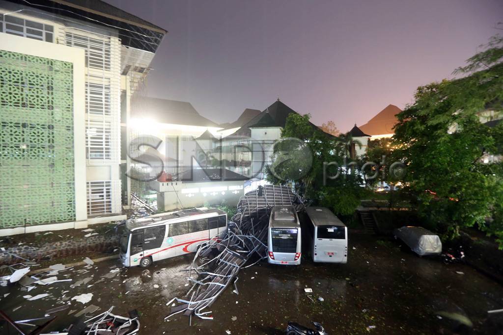 Kampus UIN Bandung Diterjang...