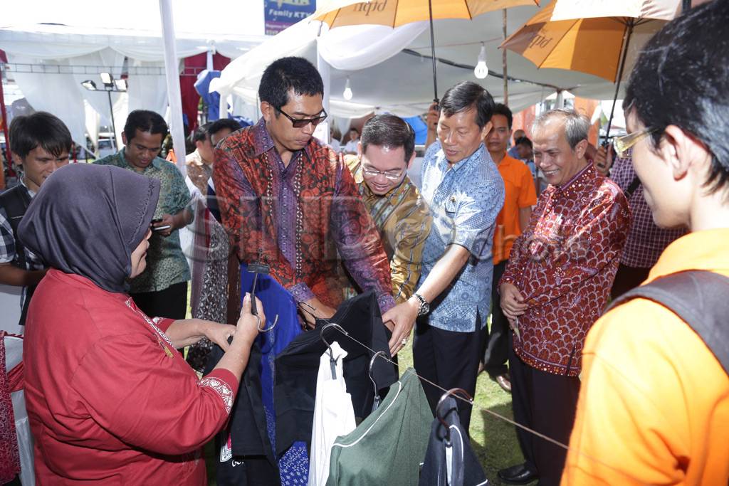 Festival UMKM BTPN di...
