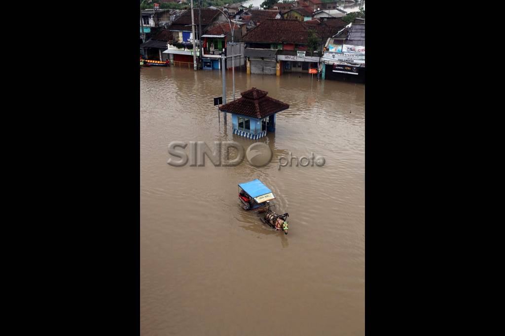 Banjir Rendam Sejumlah...