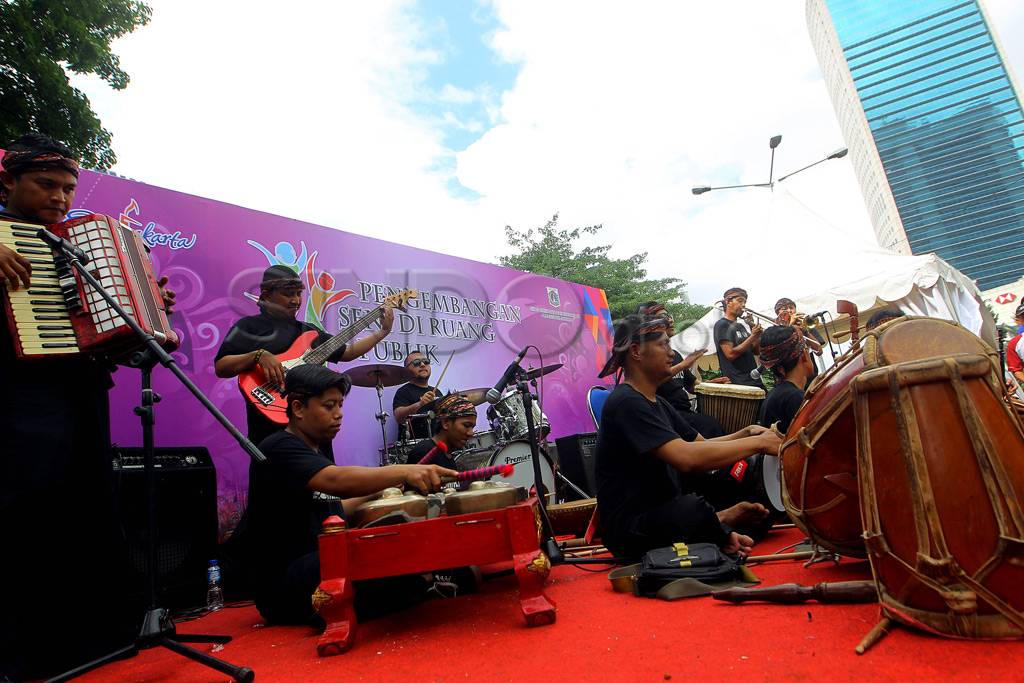 Pengembangan Seni di...