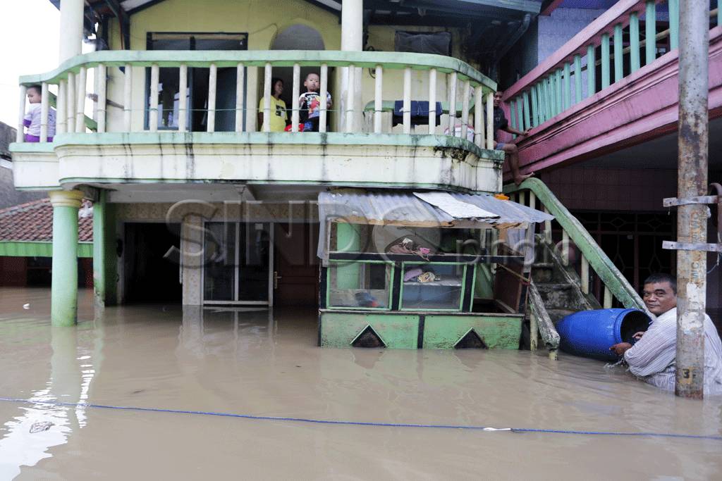 Banjir Rendam 8 Kecamatan...
