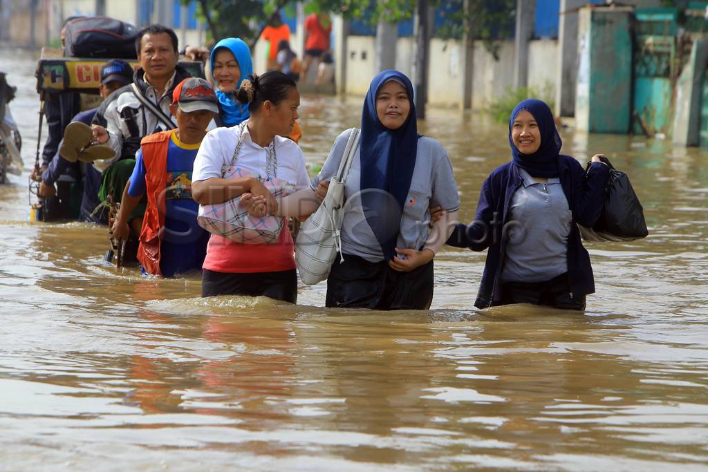 Kawasan Industri Terendam...
