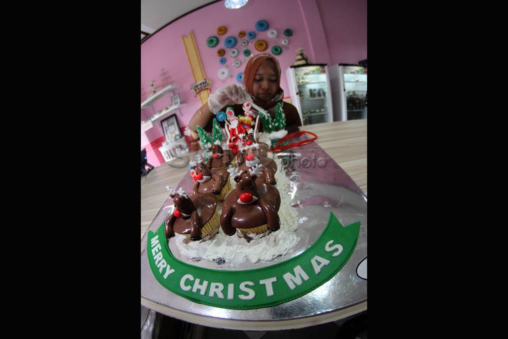 Pesanan Kue Hiasan Natal...