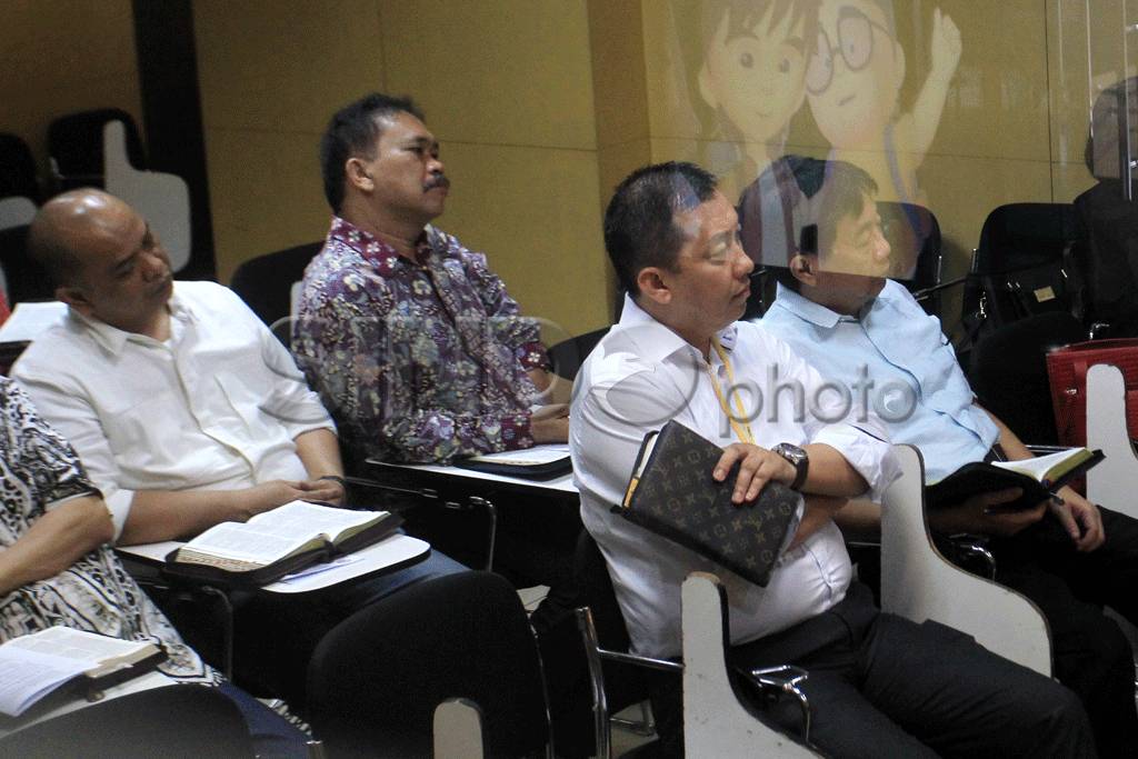 Kebaktian Natal Untuk...