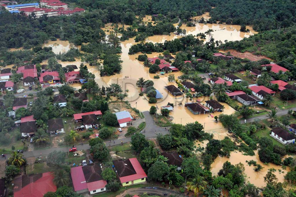 Banjir Malaysia, 100...