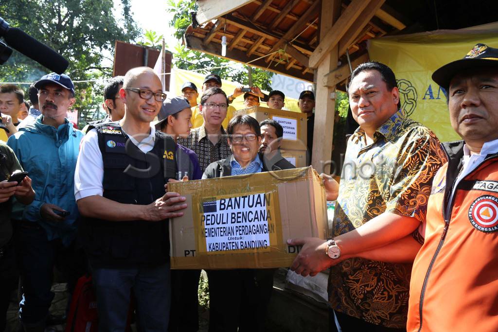 AGP dan Mendag Bantu...