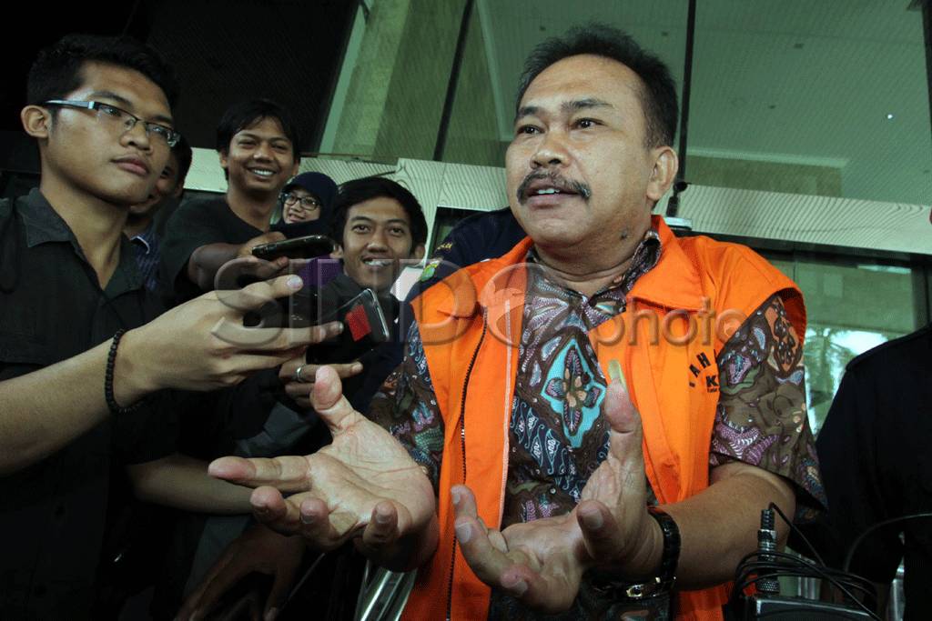 KPK Periksa Raja Bonaran...
