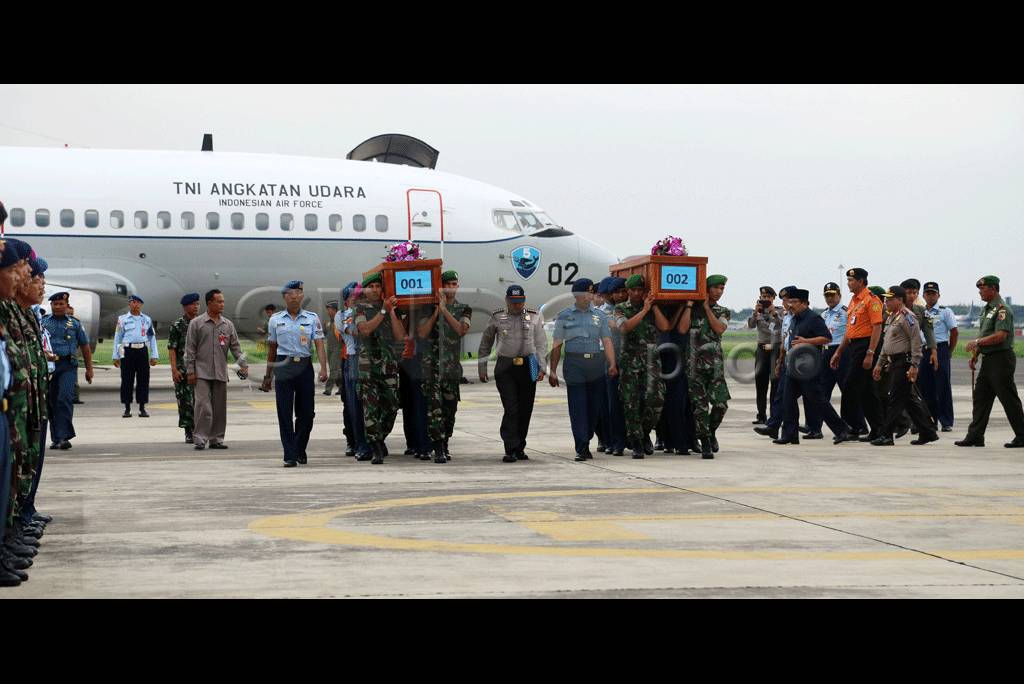 Dua Jenazah Korban AirAsia...