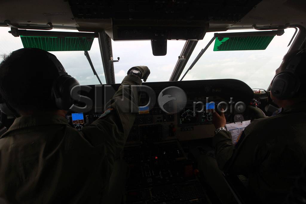 Pesawat TNI-AL Terus...