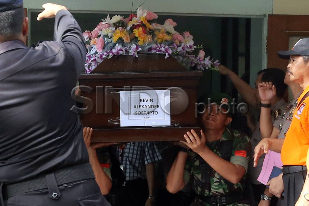 Tiga Jenazah Korban...