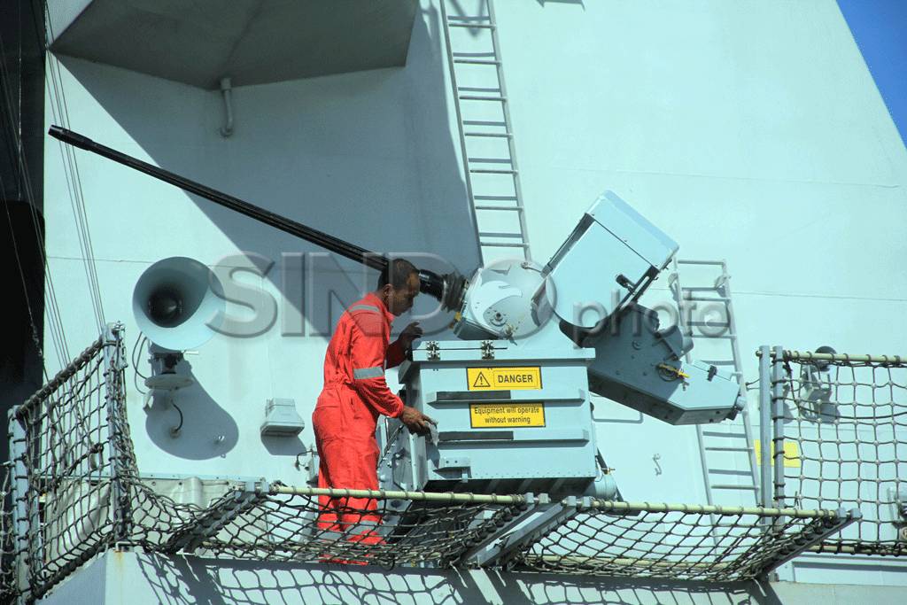 KRI Usman Harun Jalani...
