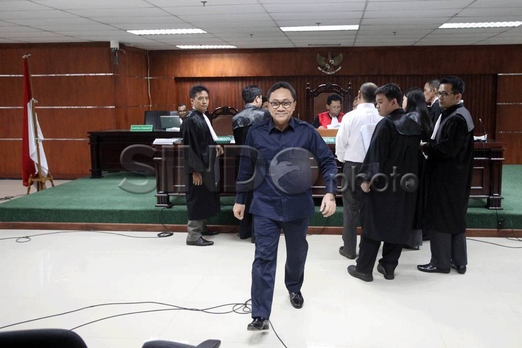 Ketua MPR Zulkifli Hasan...