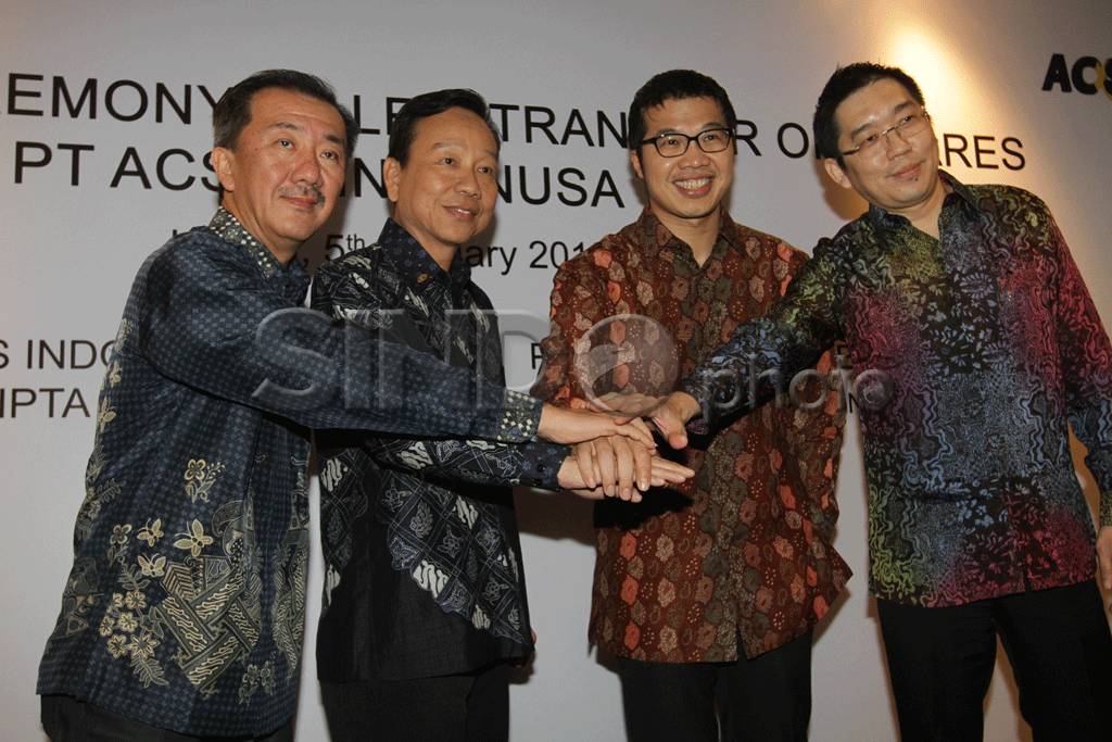 United Tractors Akuisisi...