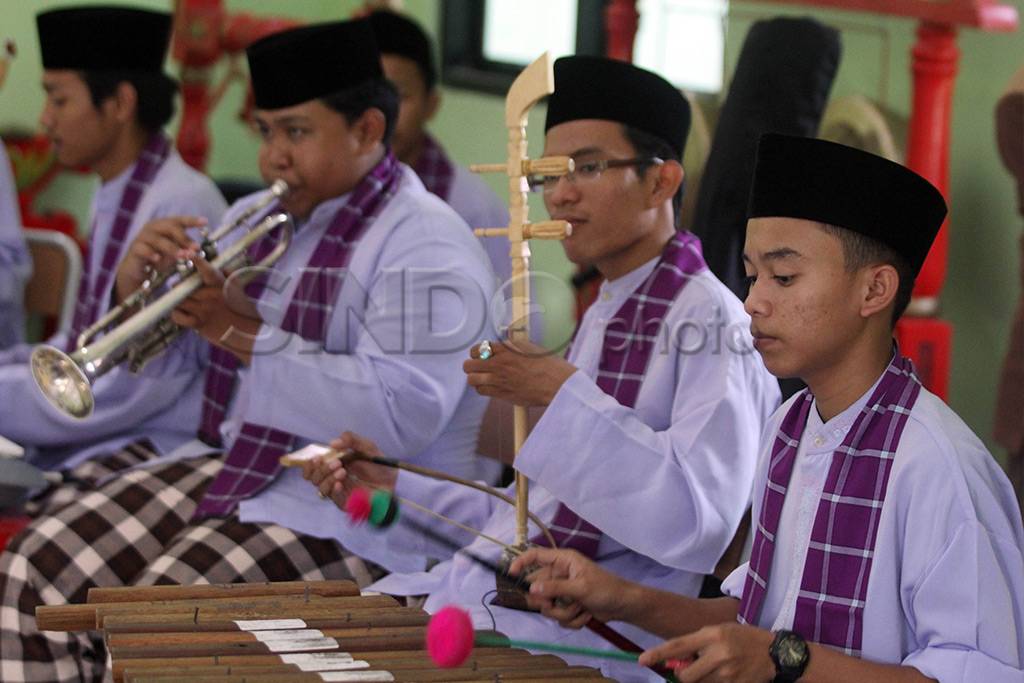 Menjaga Kearifan Lokal...