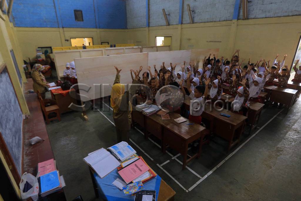 Siswa SD Negeri Lebakwangi...