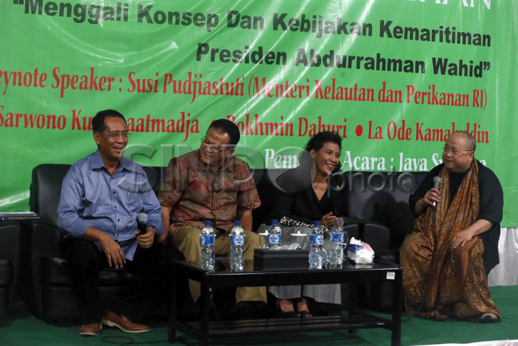 Menteri Susi Pudjiastuti...