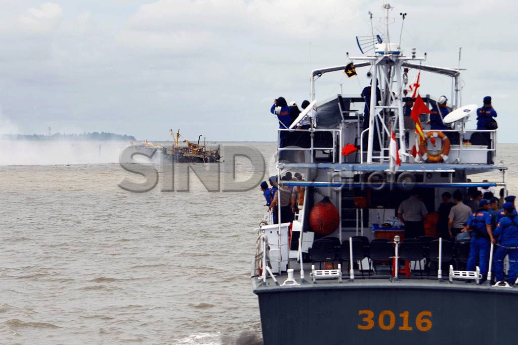 Kapal Nelayan Malaysia...