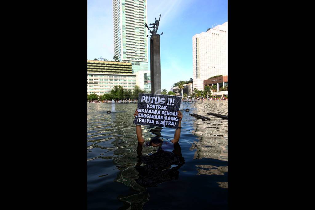 Aksi Tolak Kerjasama...