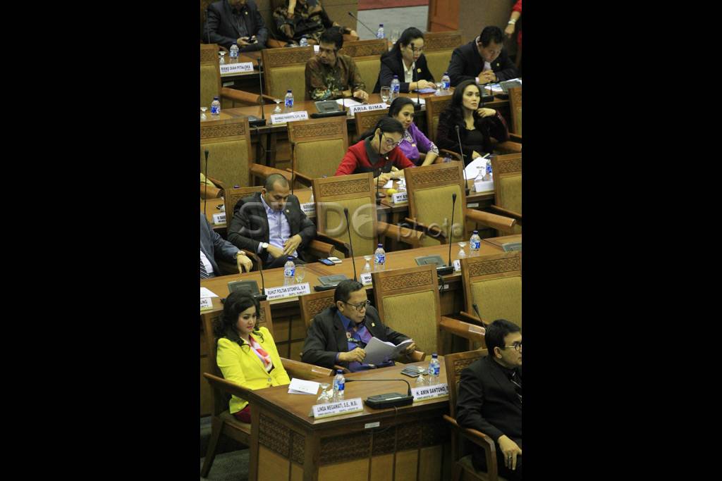 Sidang Paripurna DPR...