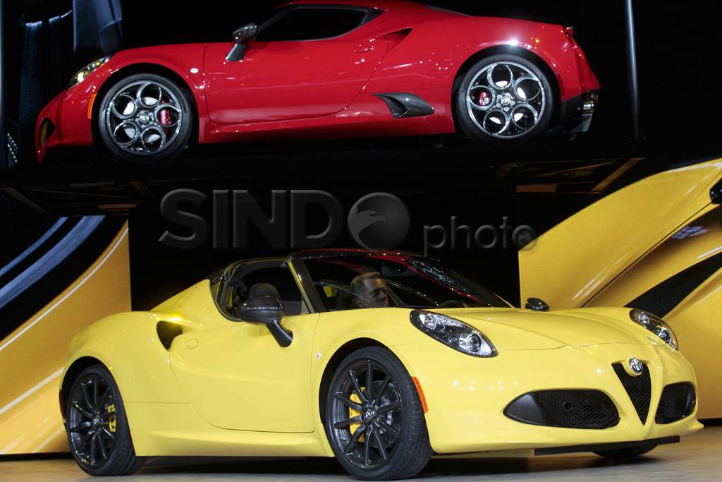 Alfa Romeo 4C Spyder...