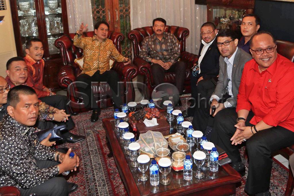 Komisi III DPR Datangi...