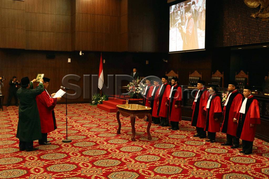 Arief Hidayat Jadi Ketua...